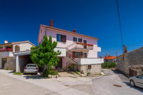 Apartments Bozidar 2035